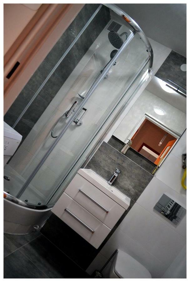 Color24 Apartament Сталова Вола Екстериор снимка