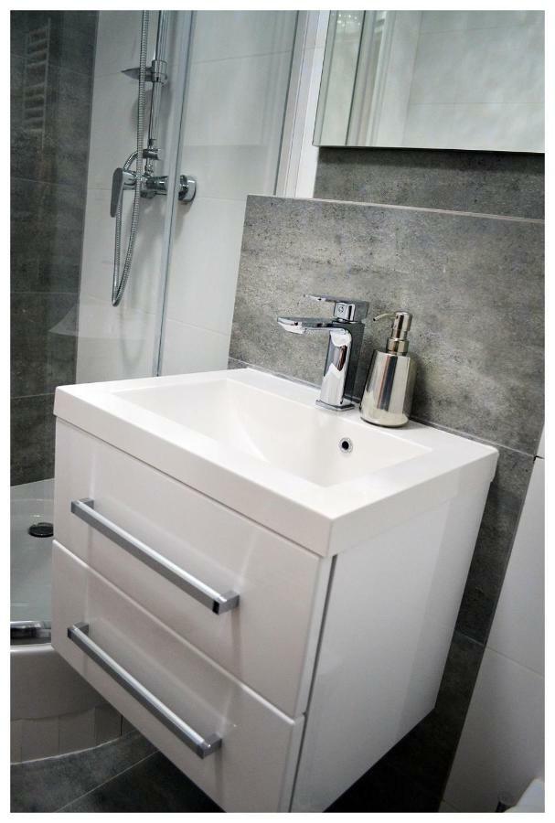 Color24 Apartament Сталова Вола Екстериор снимка